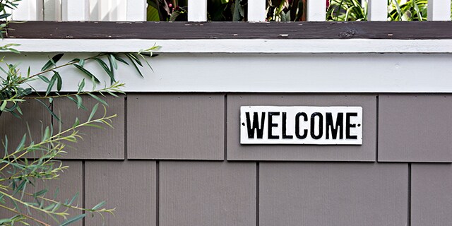 ป้ายต้อนรับแบบแขวน