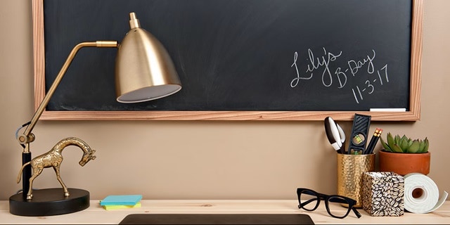 แขวนกระดานดำ